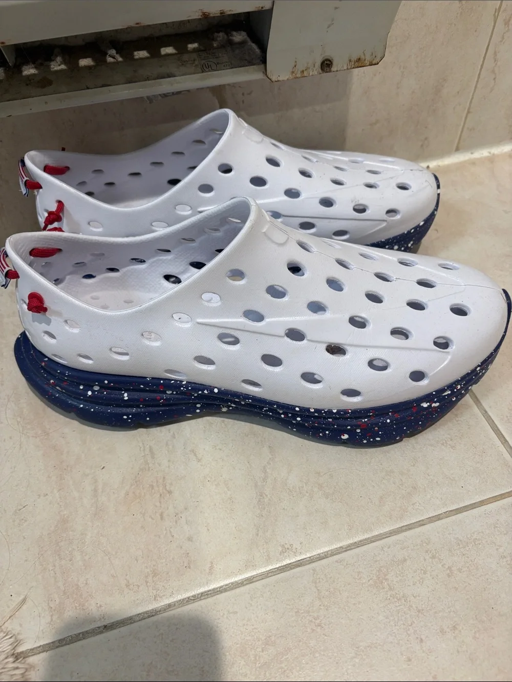 Men's Kane Recovery Slip-Ons with Speckled Navy Sole